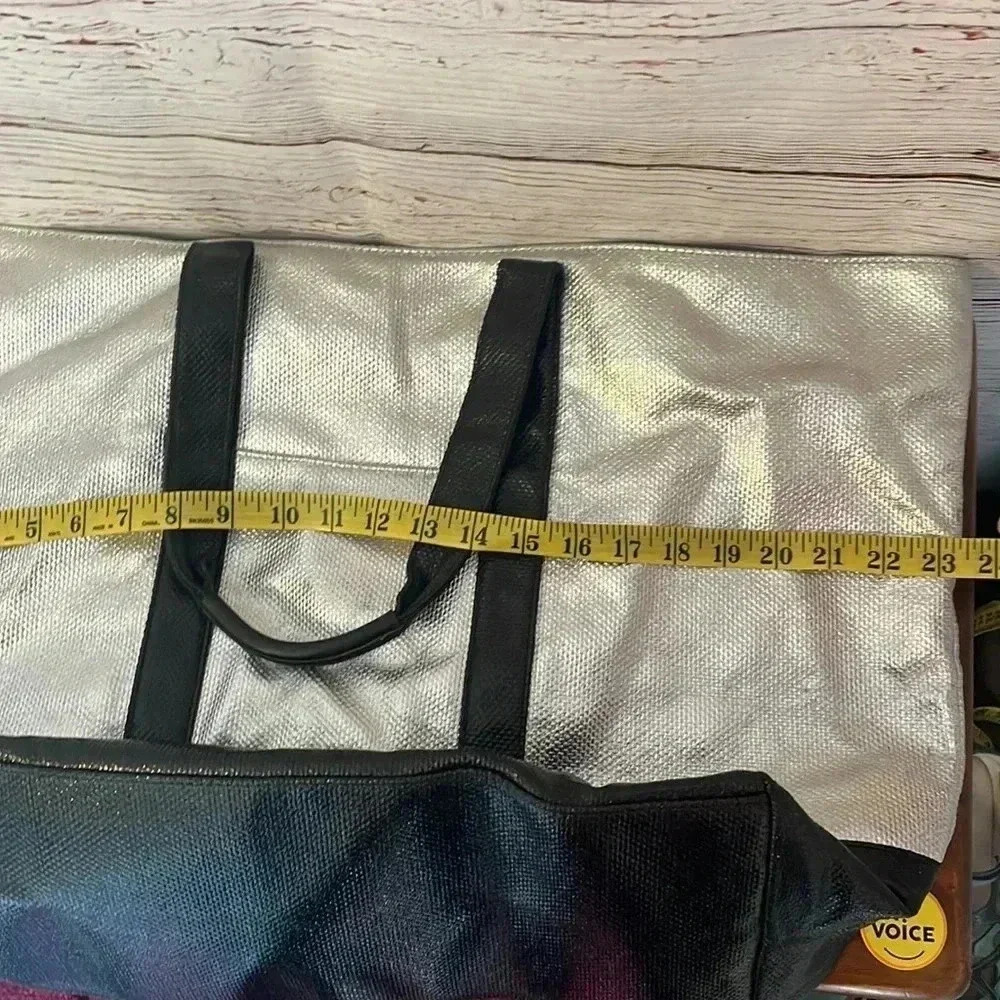 Victoria Secret large tote - Picture 5 of 6